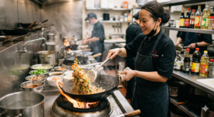Memasak Nasi Goreng Hongkong